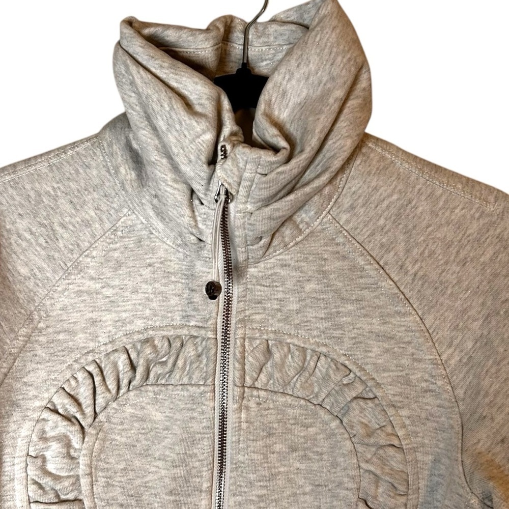 Lululemon Cuddle Up Jacket - Picture 8 of 16